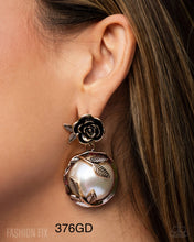 Load image into Gallery viewer, Paparazzi “Tasteful Tea Party” Gold Post Earrings - Paparazzi Accessories