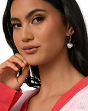 Load image into Gallery viewer, Paparazzi “Carriage Chic” Gold Heart Hinge Hoop Earrings - Paparazzi Accessories