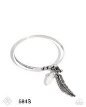 Load image into Gallery viewer, Paparazzi “Restful Reunion” White Bracelet - Paparazzi Accessories