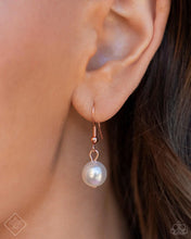 Load image into Gallery viewer, Paparazzi “Crack of Dawn” Copper Necklace Earring Set - Paparazzi Accessories