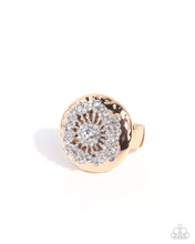 Load image into Gallery viewer, Paparazzi “Indescribable Icon” Gold Stretch Ring - Paparazzi Accessories