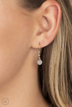 Load image into Gallery viewer, Paparazzi “Champagne Catwalk” Silver Choker Earring Set - Paparazzi Accessories