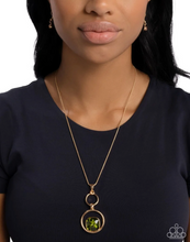 Load image into Gallery viewer, Paparazzi “Debutante Delight” Green Necklace Earring Set - Paparazzi Accessories