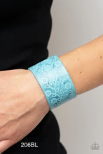 Load image into Gallery viewer, Paparazzi “Rosy Wrap Up” - Blue Bracelet
