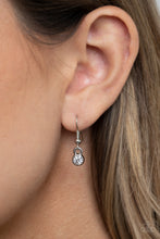 Load image into Gallery viewer, Paparazzi “Vintage Vault” “REIGN Them In” Green Necklace Earrings Set - Cindys Bling Boutique