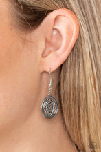 Load image into Gallery viewer, Paparazzi “Forever and EVERGLADE” Green Necklace Earring Set - Paparazzi Accessories