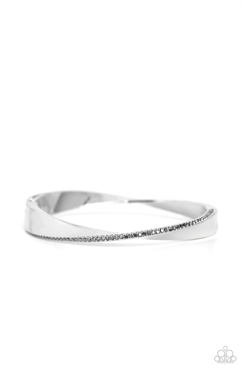 Paparazzi “Artistically Adorned” Silver Hinge Bracelet