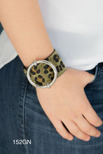 Load image into Gallery viewer, Paparazzi Vault Vintage “Asking FUR Trouble” Green Urban Bracelet

