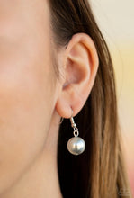 Load image into Gallery viewer, Paparazzi “5th Avenue Fleck” Multi Necklace Earring Set - Paparazzi Accessories