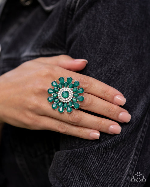 Paparazzi “Steady Shimmer” Green Stretch Ring