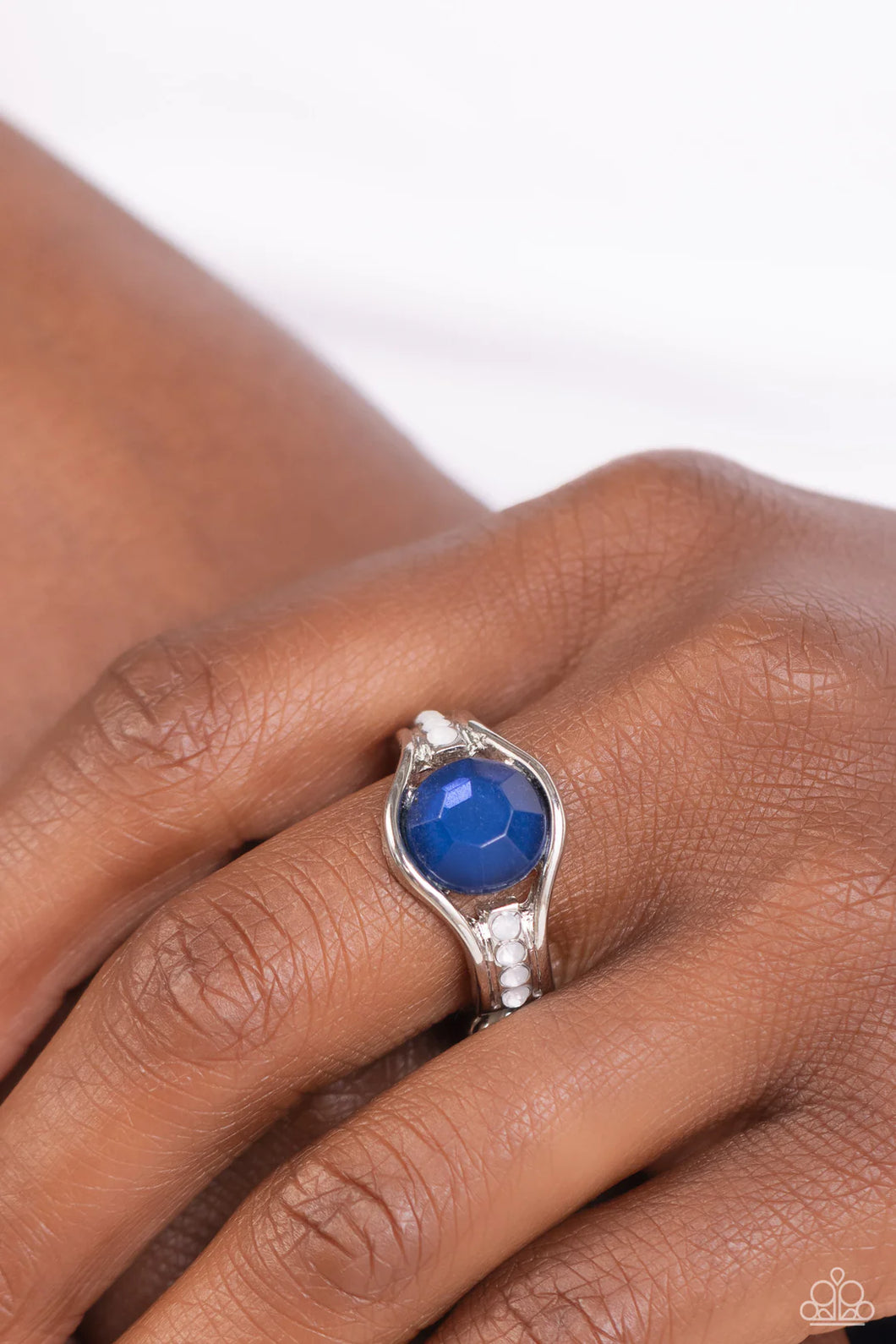 “Meadow Mist” Blue Stretch Ring - Paparazzi