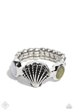 Load image into Gallery viewer, Paparazzi “Coastline Charisma” Green Stretch Ring
