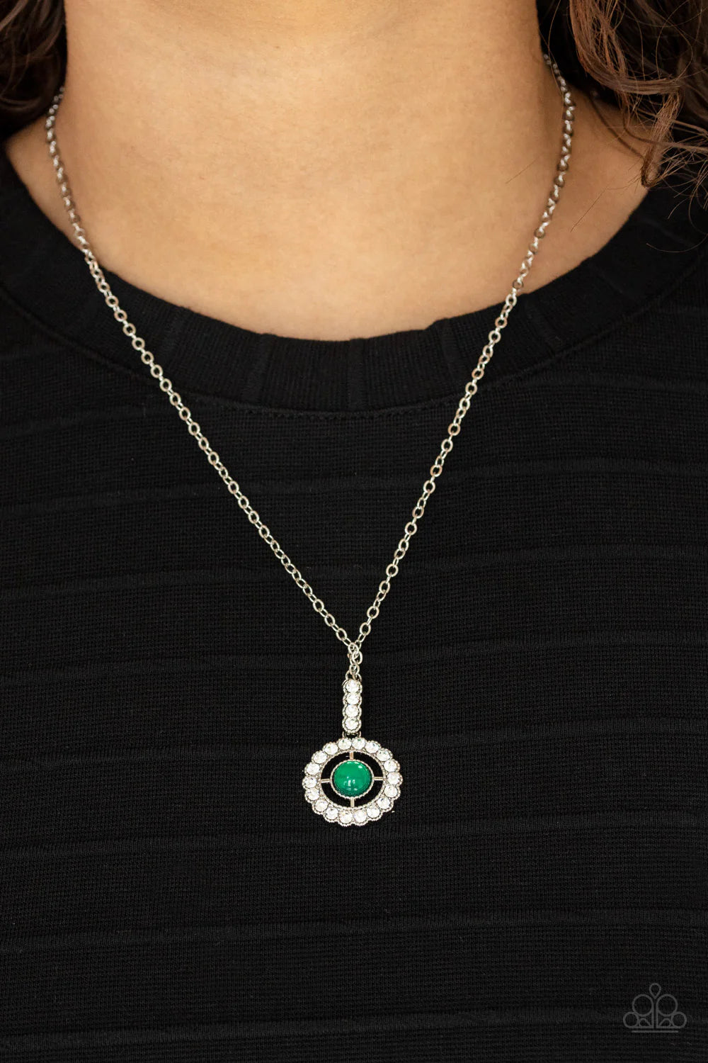 Paparazzi “Springtime Twinkle” Green Necklace  Earring Set
