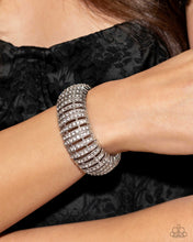 Load image into Gallery viewer, Paparazzi “Appealing A-Lister” White Stretch Bracelet
