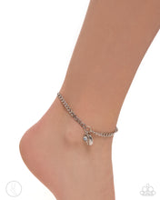 Load image into Gallery viewer, Paparazzi “Conch Comeback” White Anklet Bracelet
