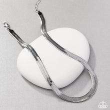 Load image into Gallery viewer, Paparazzi “Herringbone Haute” Silver Necklace Earring Set - Paparazzi Accessories

