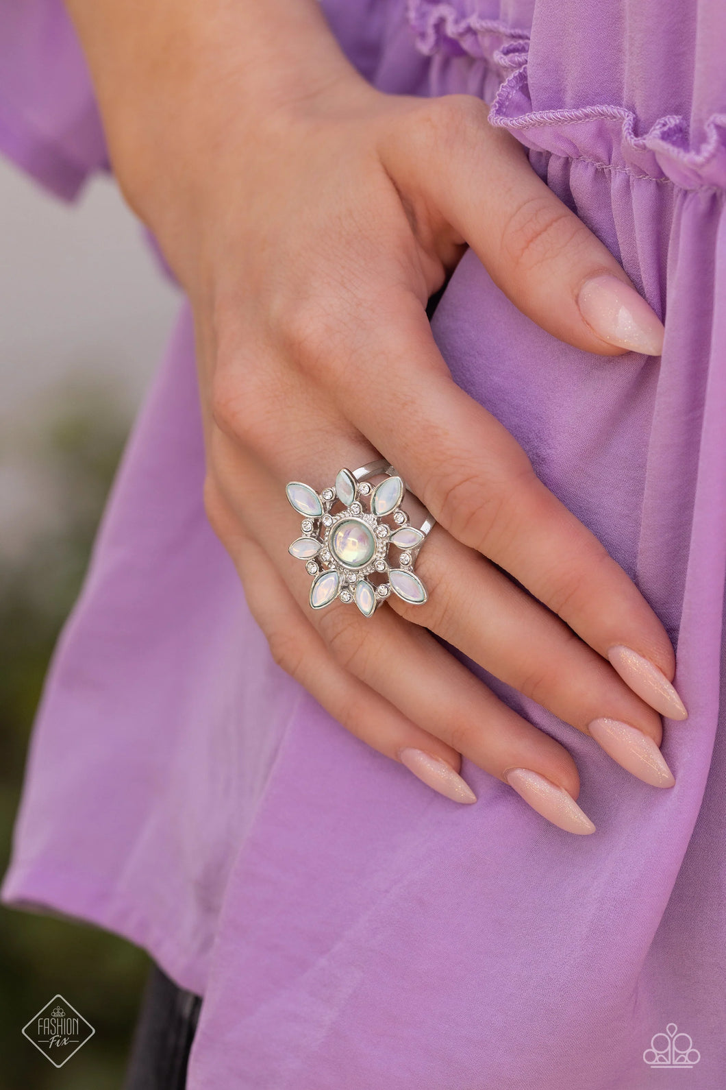 Paparazzi “A Summer Spell” Green Stretch Ring