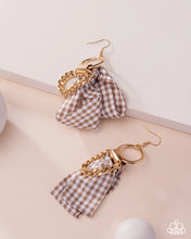 Load image into Gallery viewer, Paparazzi “Picnic Pizzaz” Brown Dangle Earrings - Paparazzi Accessories
