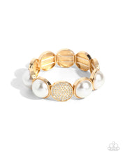 Load image into Gallery viewer, Paparazzi “Believable Bling” Gold Stretch Bracelet - Paparazzi Accessories
