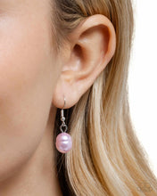 Load image into Gallery viewer, Paparazzi “Storytelling Shell” Pink Necklace Earring Set - Paparazzi Accessories
