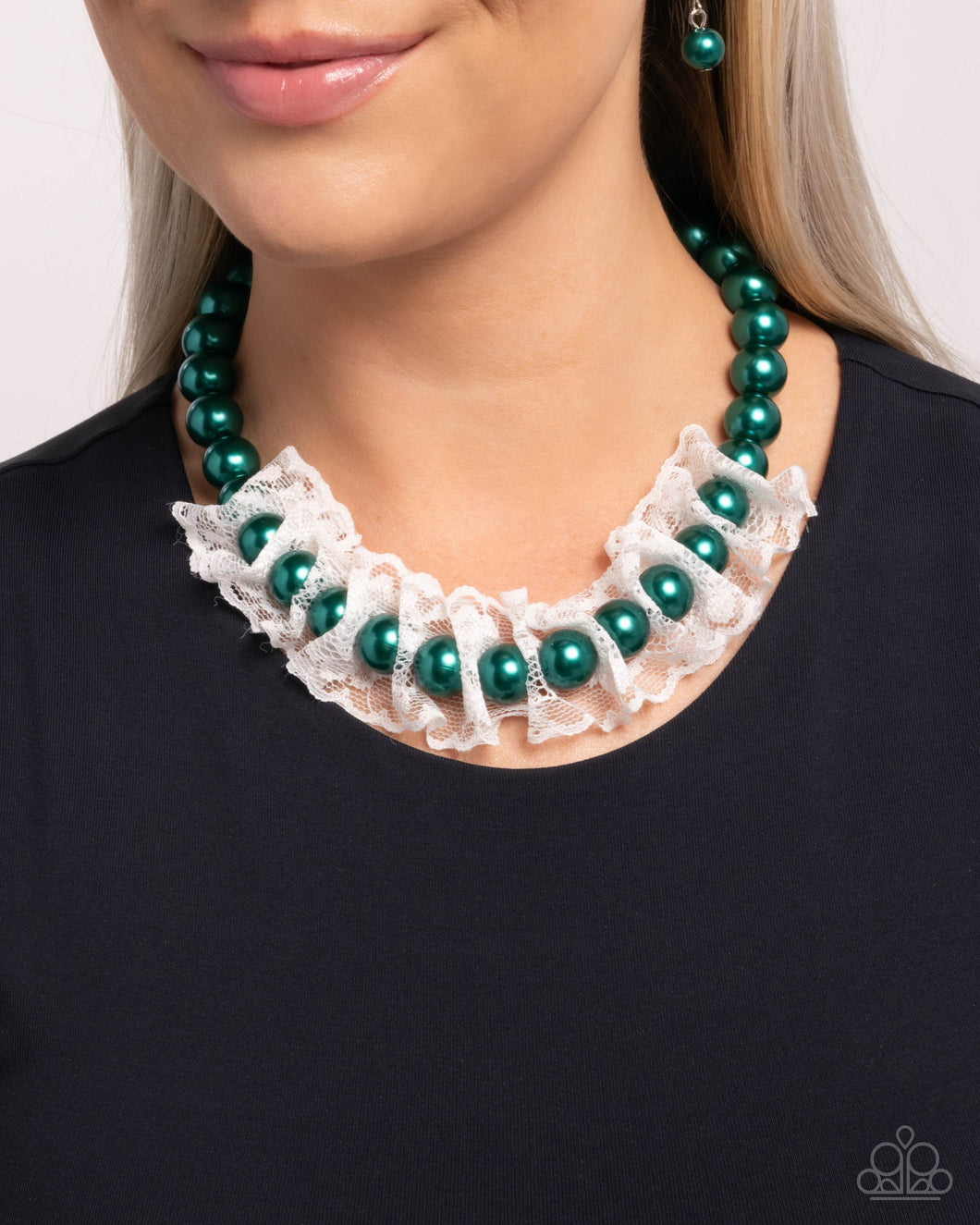 Paparazzi “Distinguished Desire” Green Necklace Earring Set - Paparazzi Accessories