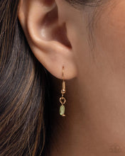 Load image into Gallery viewer, Paparazzi “Sensational Sunset” Green Necklace Earring Set - Paparazzi Accessories
