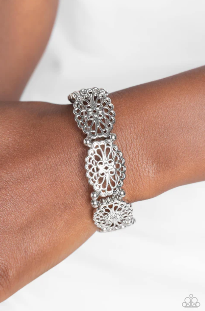 Paparazzi “Curly Chic” Silver Stretch Bracelet - Paparazzi Accessories