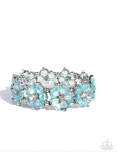 Load image into Gallery viewer, Paparazzi “Floral Facility” Blue Stretch Bracelet - Paparazzi Accessories
