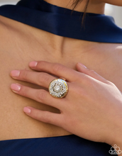 Load image into Gallery viewer, Paparazzi “Indescribable Icon” Gold Stretch Ring - Paparazzi Accessories
