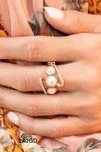 Load image into Gallery viewer, Paparazzi “Posh Progression” Gold Stretch Ring
