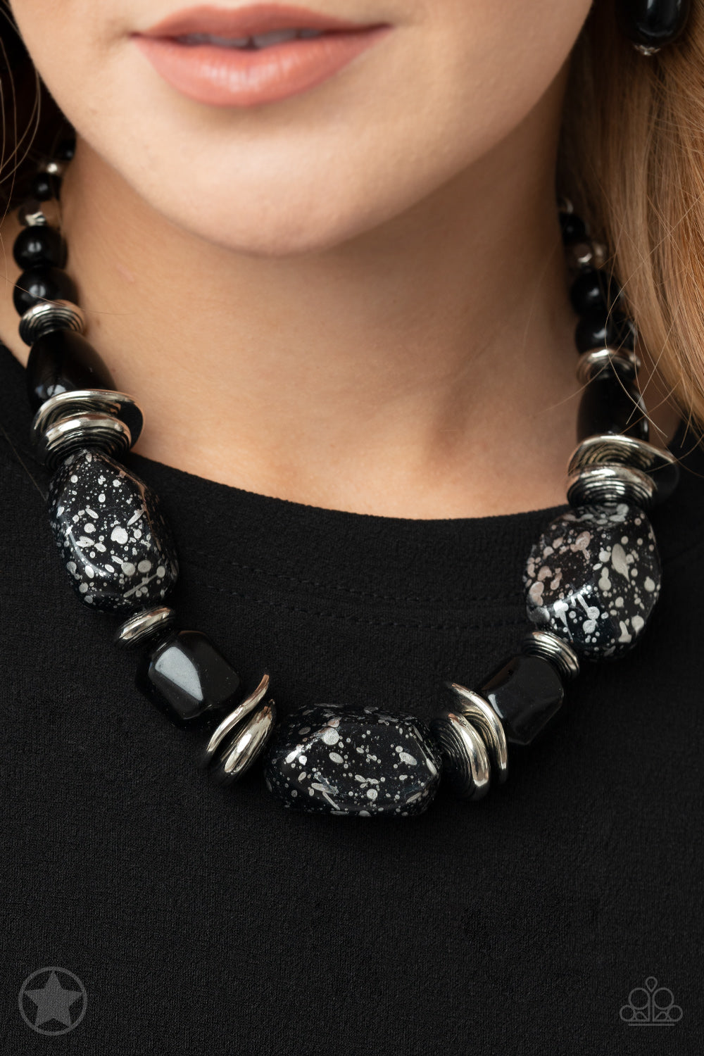 Paparazzi Blockbuster “In Good Glazes” Black Necklace Earring Set