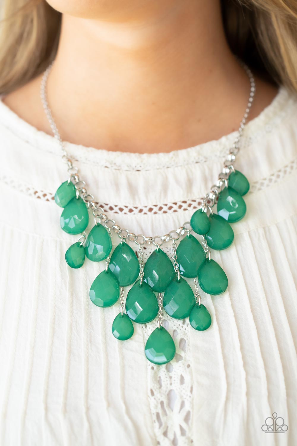 Paparazzi “Front Row Flamboyance” Green Necklace Earring Set - Cindysblingboutique