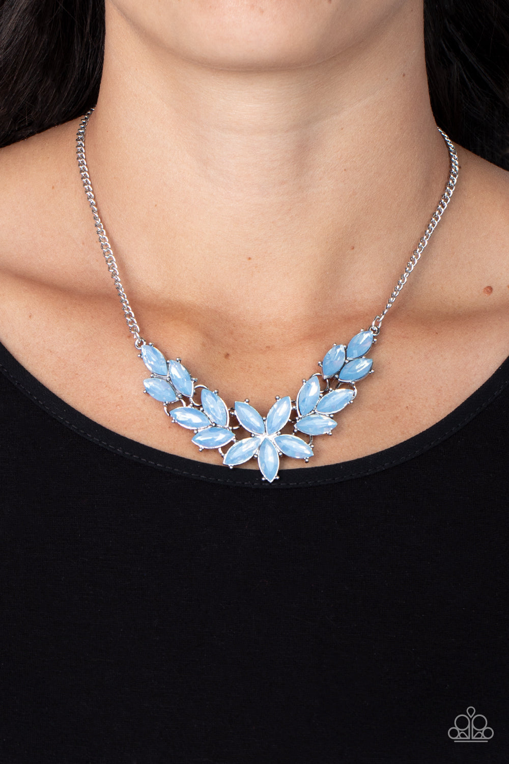 Paparazzi “Ethereal Efflorescence” Blue Necklace Earring Set - Cindysblingboutique