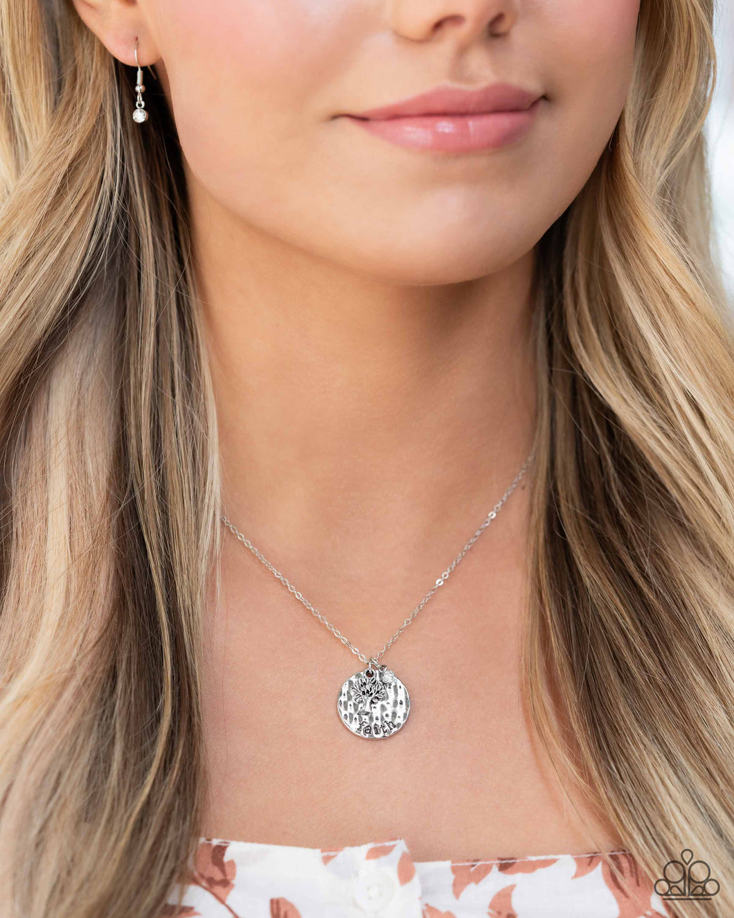 Paparazzi “Flourishing Faith” White Necklace Earring Set - Paparazzi Accessories