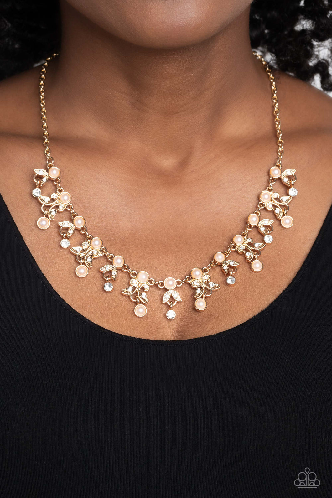 Paparazzi “Garden Princess” Gold Necklace Earring Set - Cindysblingboutique