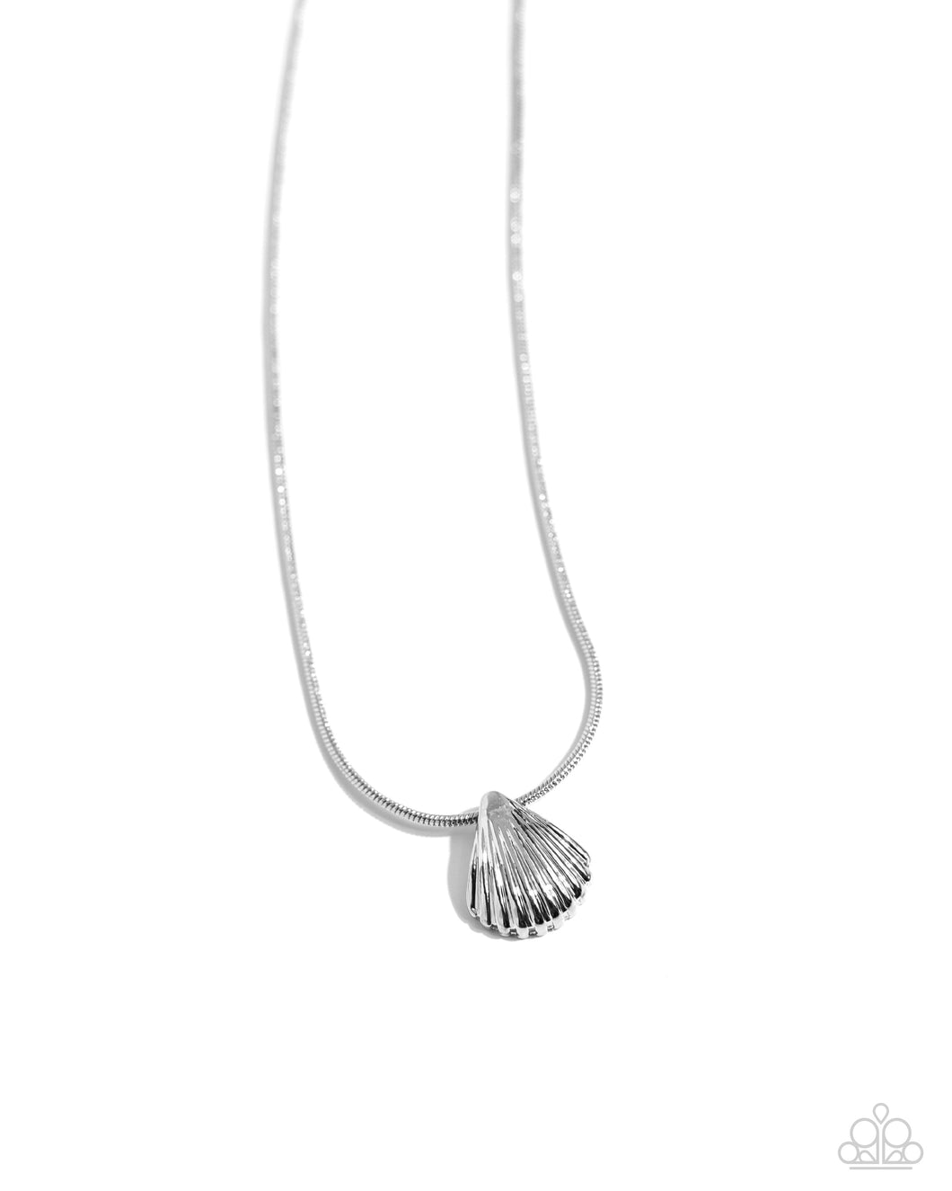 Paparazzi “Seashell Simplicity” Silver Necklace Earring Set