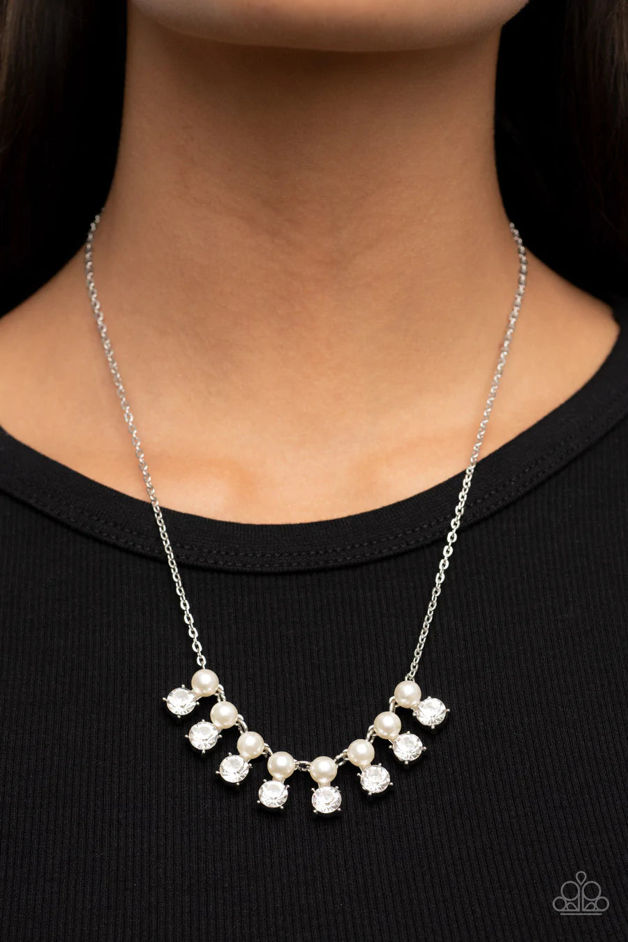 Paparazzi - “Dashingly Duchess” White - Necklace Earring Set