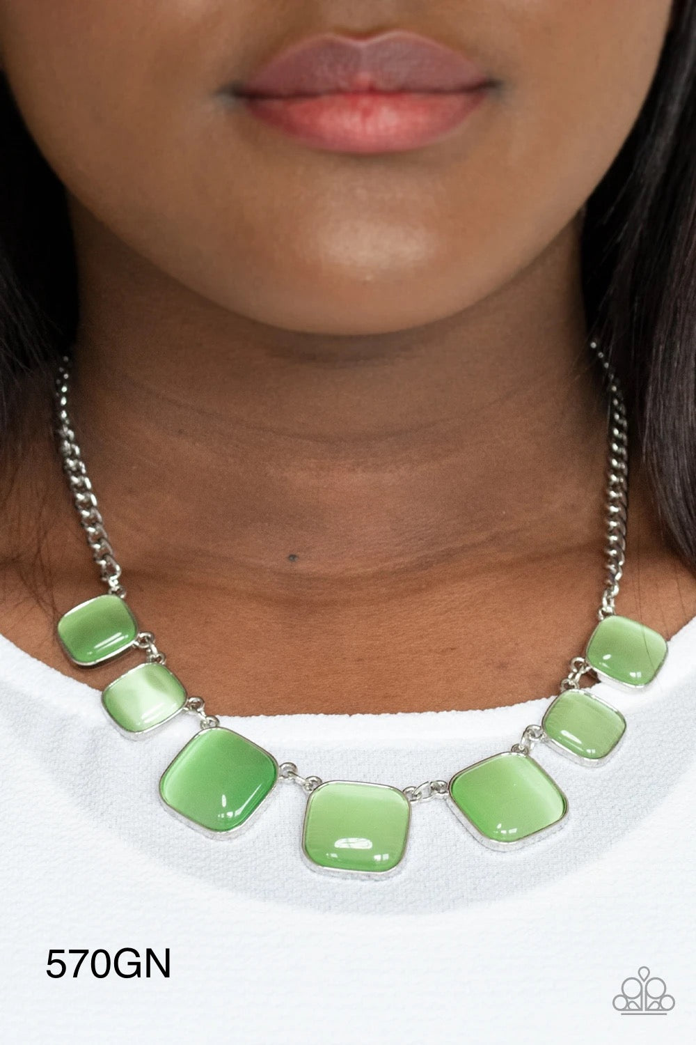 Paparazzi “Aura Allure” Green Necklace Earring Set - CindysBlingBoutique
