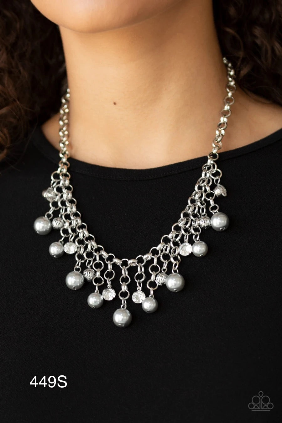 Paparazzi “Heir-headed” Silver Necklace Earring Set